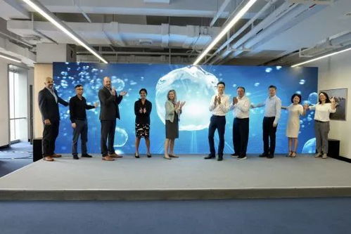 康明斯Accelera氫燃料電池助力臨港公交創造新紀錄，開啟低碳交通新篇章